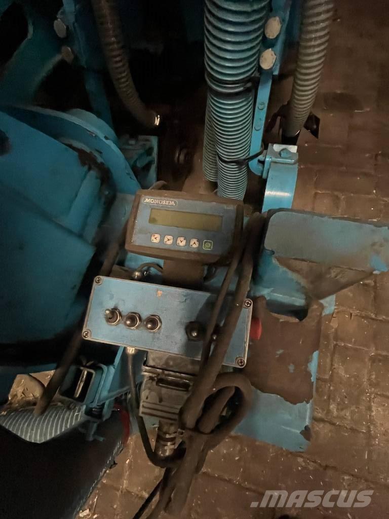 Monosem NG PLUS 12 Сеялки точного высева