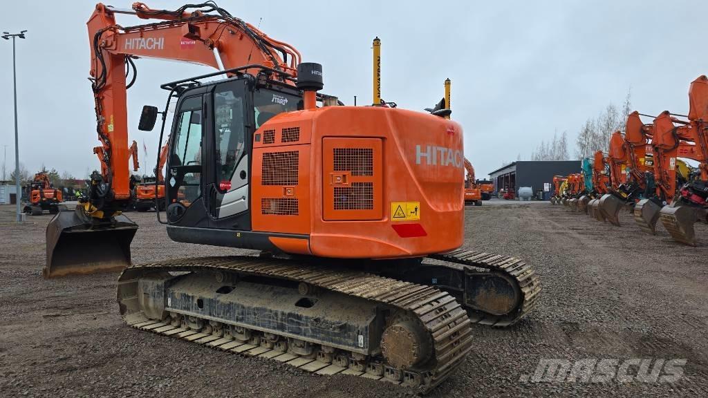 Hitachi ZX 225USLC-6 Гусеничные экскаваторы