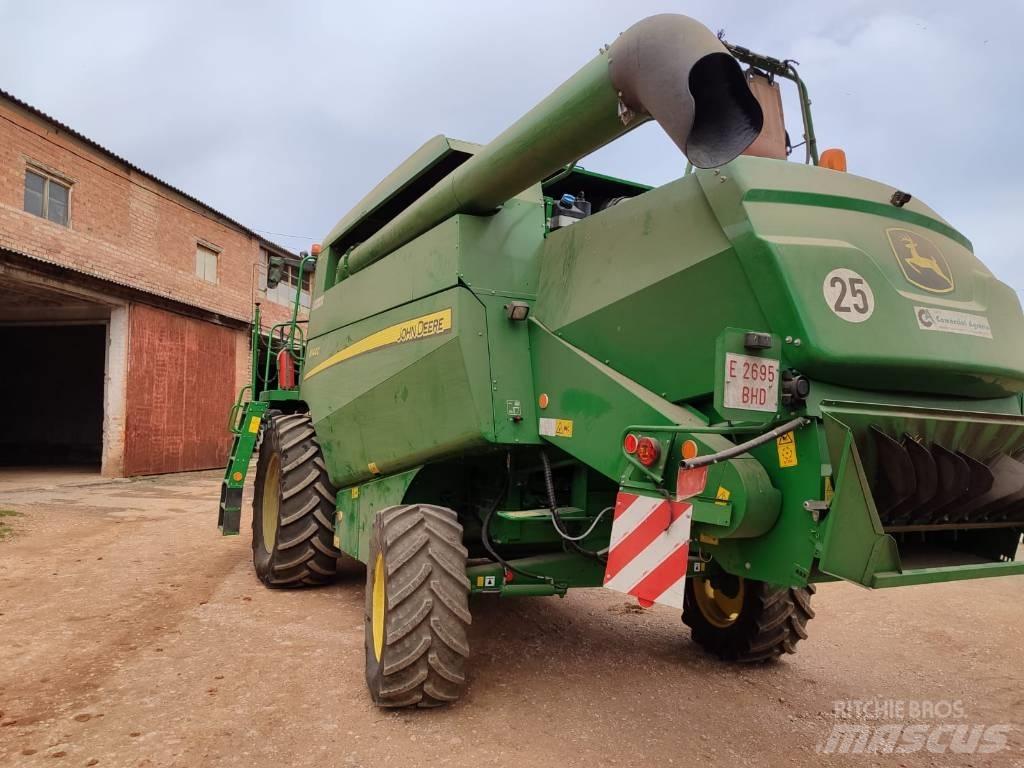 John Deere W 440 Зерноуборочные комбайны