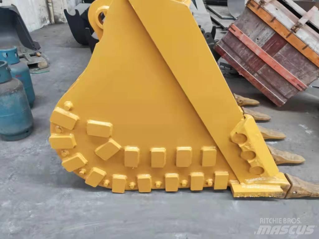Komatsu PC200-8 Ковши