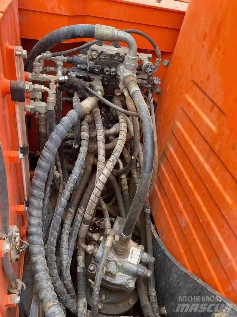 Doosan DX 75-9 C Гусеничные экскаваторы