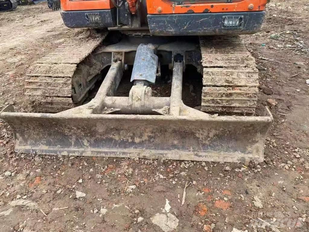 Doosan DX 75-9 C Гусеничные экскаваторы