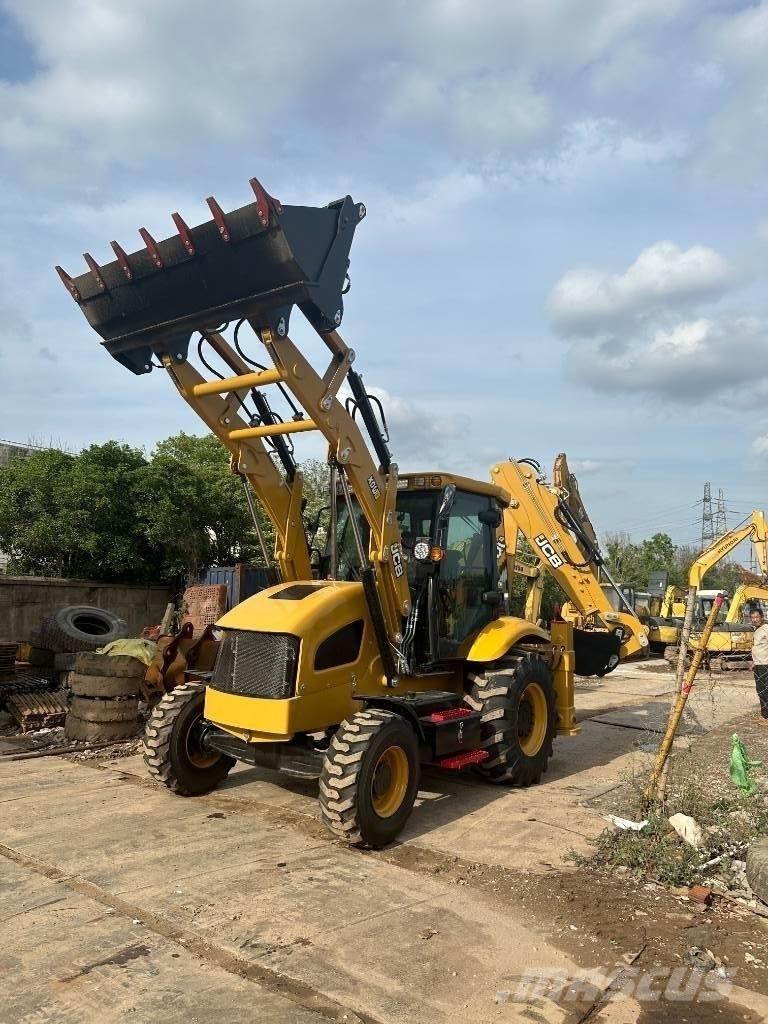 JCB 3 CX Экскаваторы-погрузчики