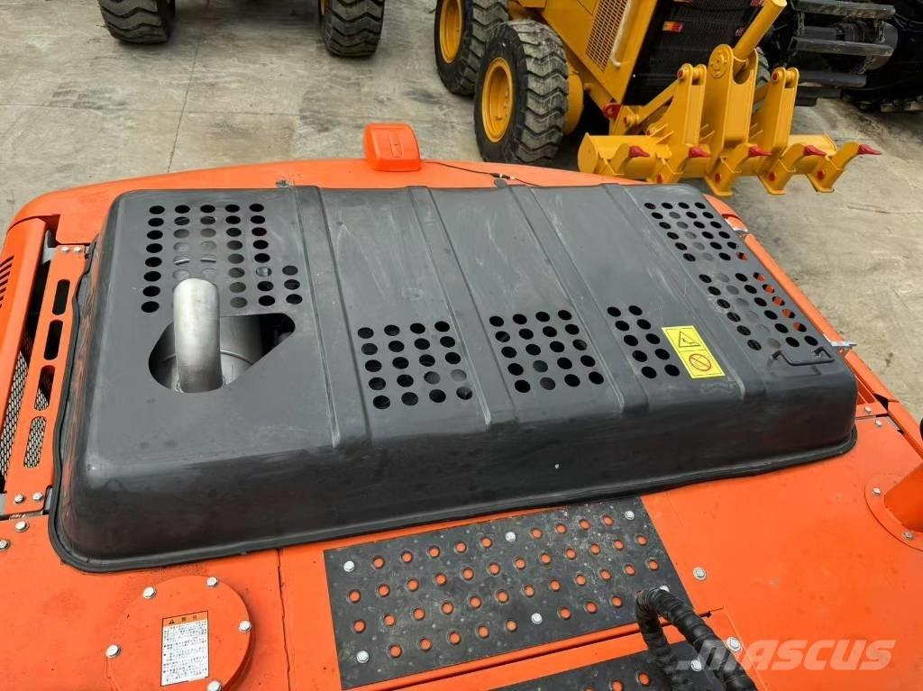 Hitachi ZX 200-3 G Гусеничные экскаваторы