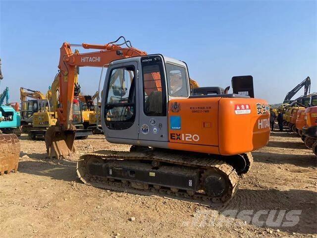 Hitachi EX120 Гусеничные экскаваторы