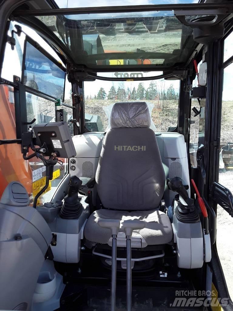 Hitachi ZX135US-6 Гусеничные экскаваторы