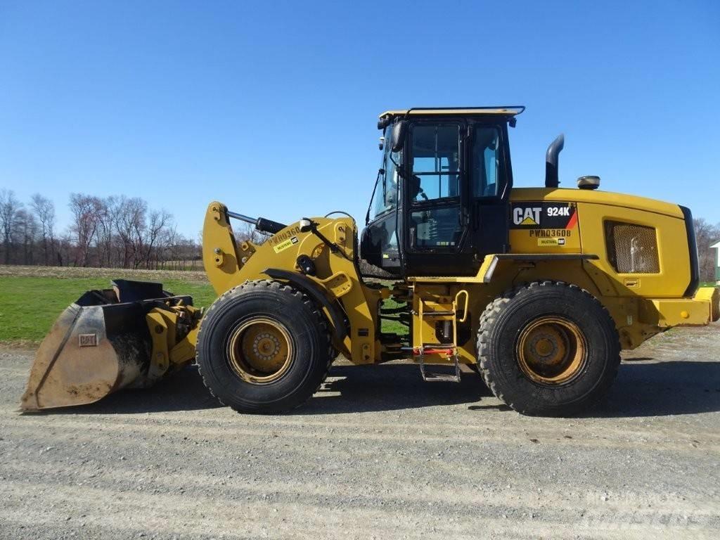 CAT 924K Фронтальные погрузчики