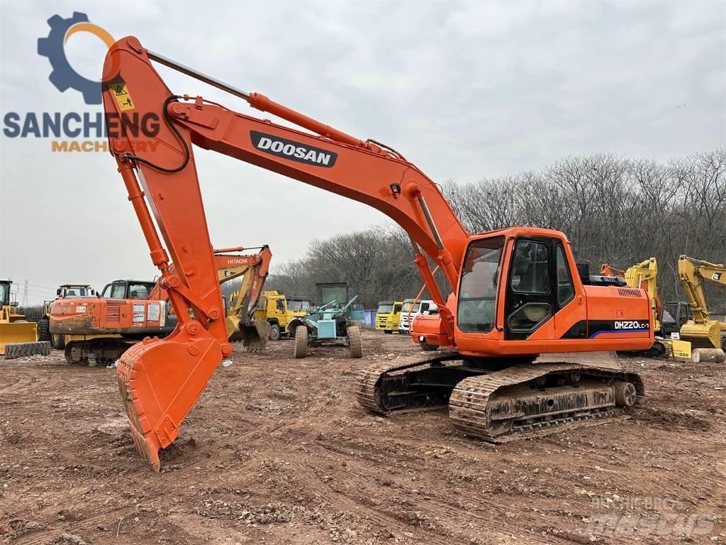 Doosan DH 220 Гусеничные экскаваторы