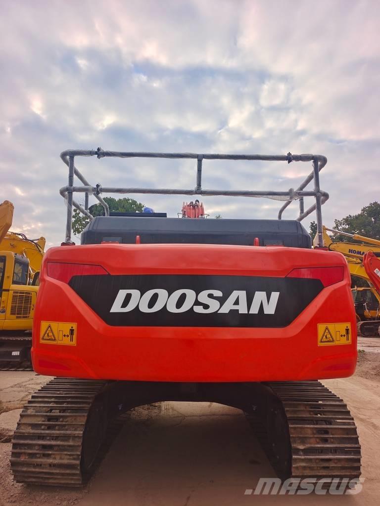 Doosan DX 225 LC -9C Гусеничные экскаваторы