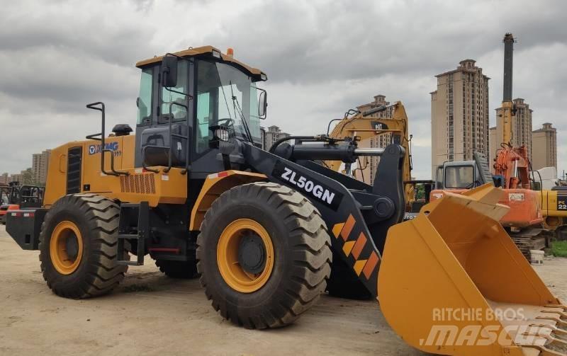 XCMG ZL50G Фронтальные погрузчики