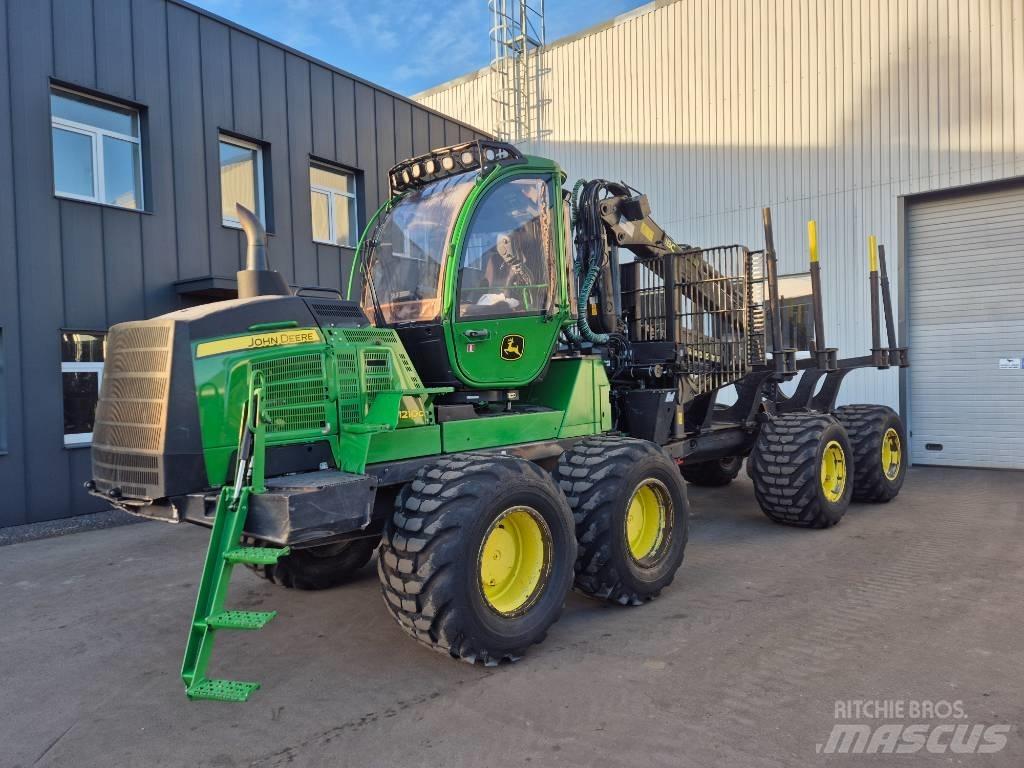 John Deere 1210 G Форвардеры