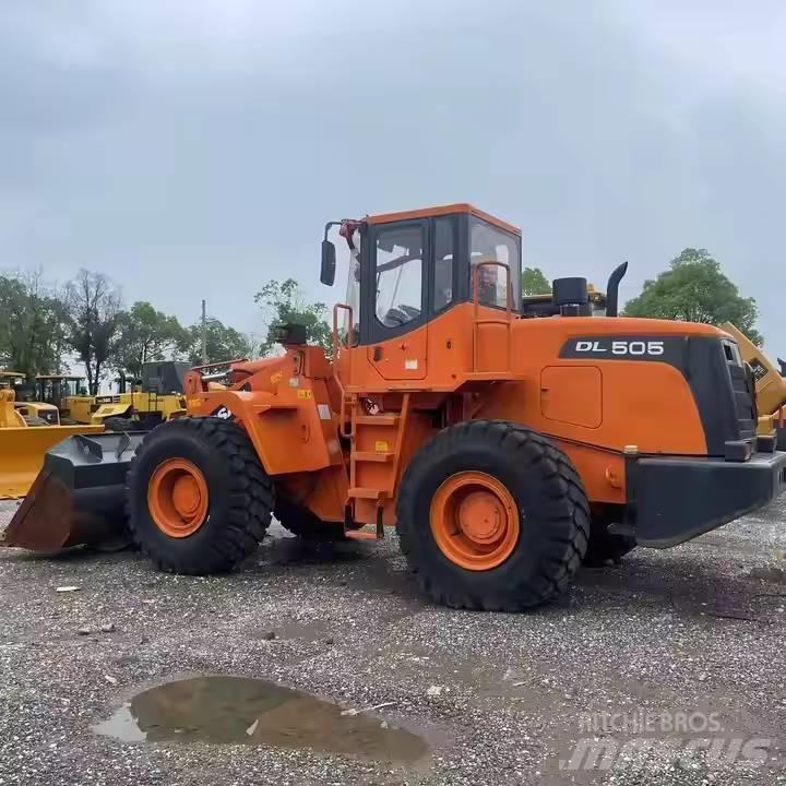 Doosan DL505 Фронтальные погрузчики