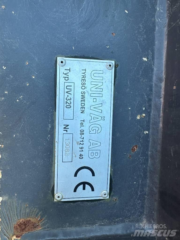 Uni-väg UV-320 Сельхозтехника - Другие