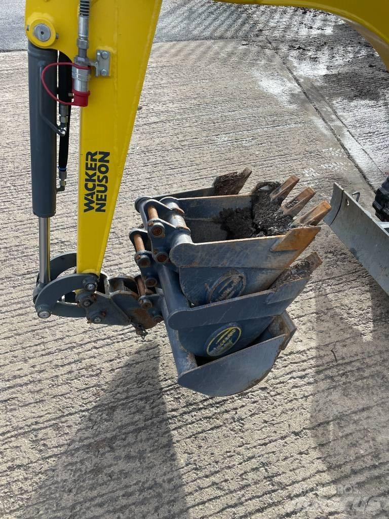 Wacker Neuson 803 Мини-экскаваторы