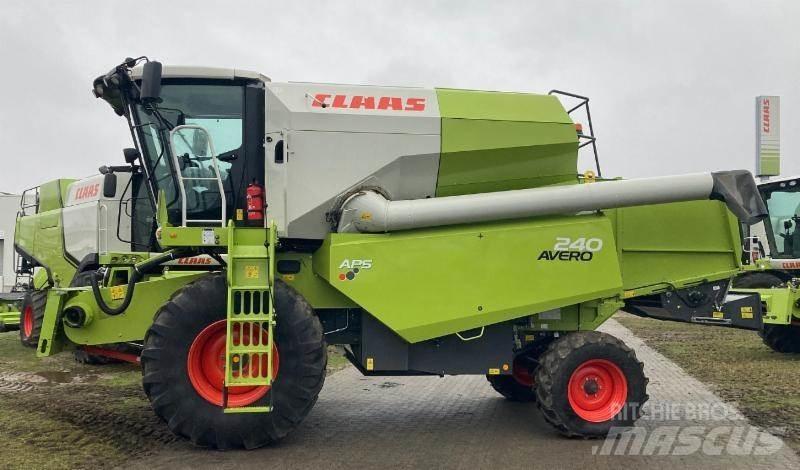 CLAAS AVERO 240 Зерноуборочные комбайны