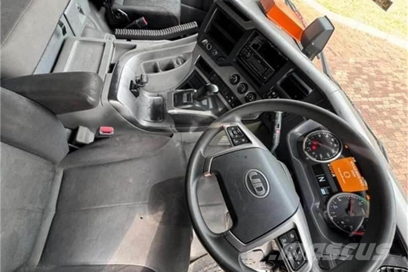 UD TRUCKS QUON Специальные грузовики