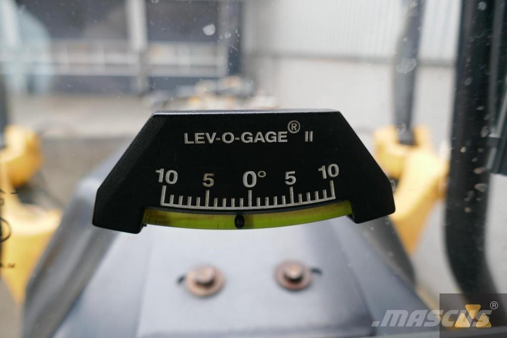 CAT 140M3 Грейдеры