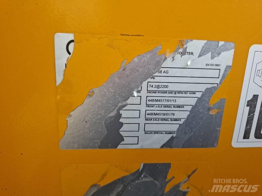 JCB 527-58 Телескопические погрузчики
