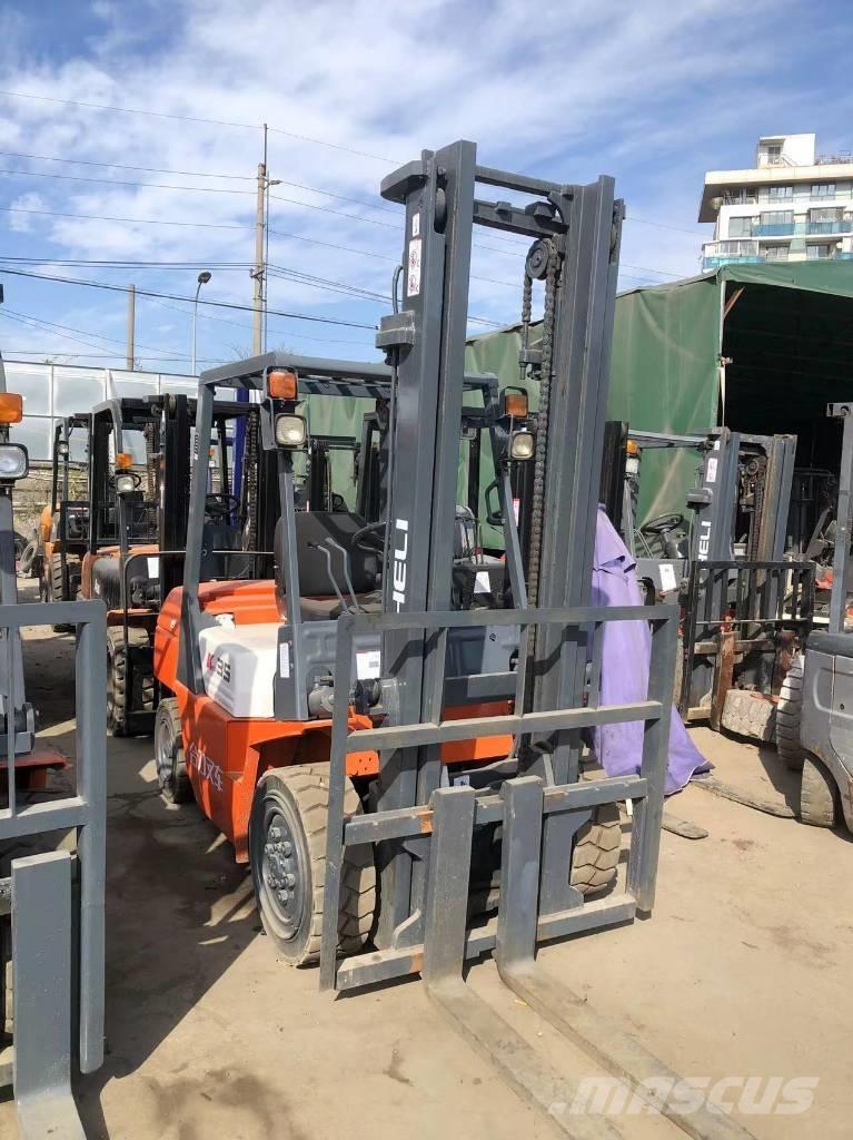 Heli FD 30 Дизельные погрузчики