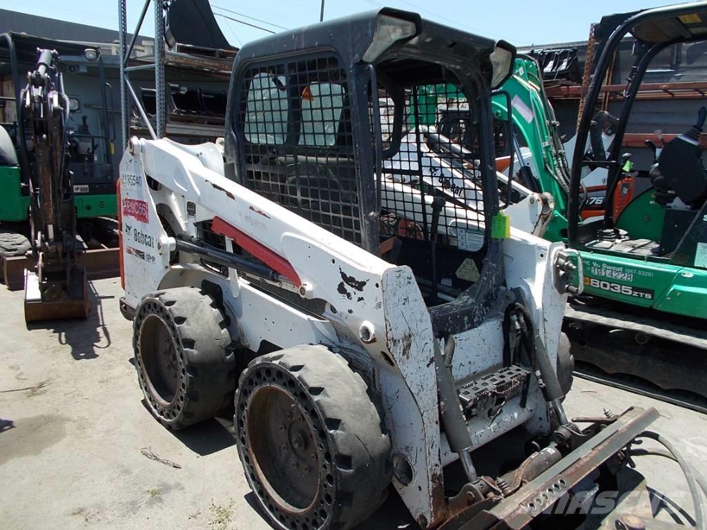 Bobcat S510 Мини-погрузчики