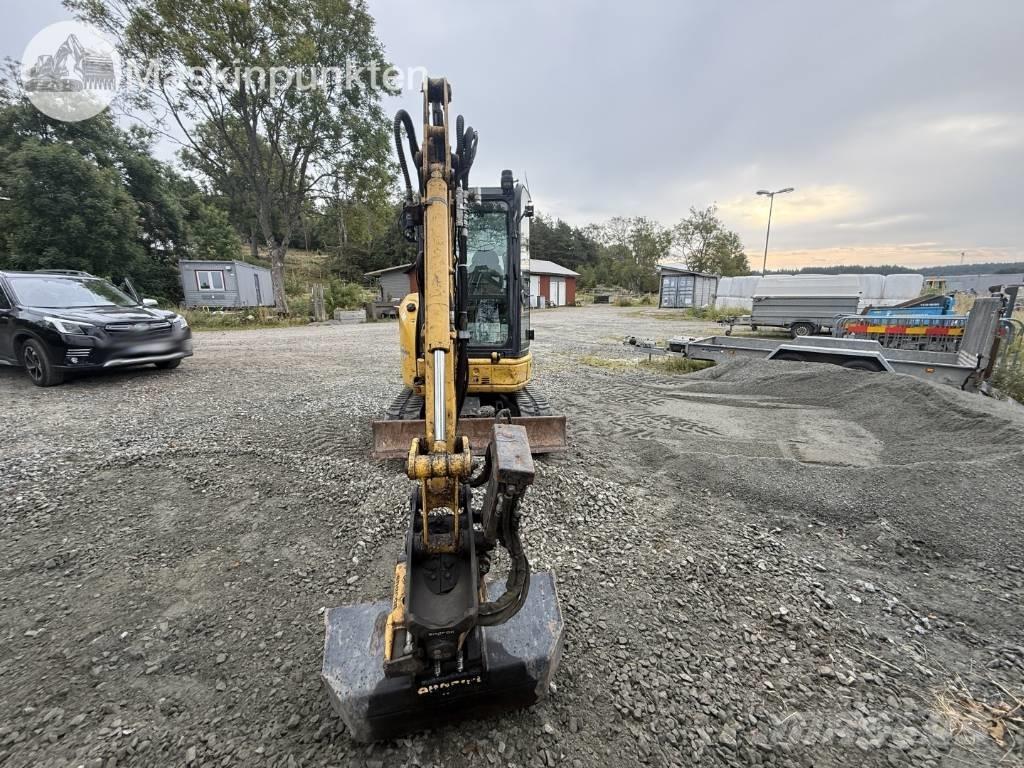 Komatsu PC 26 MR Мини-экскаваторы