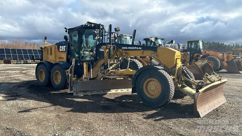 CAT 140 M Грейдеры