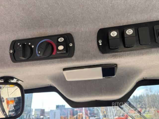 CAT CD10 Грунтовые катки