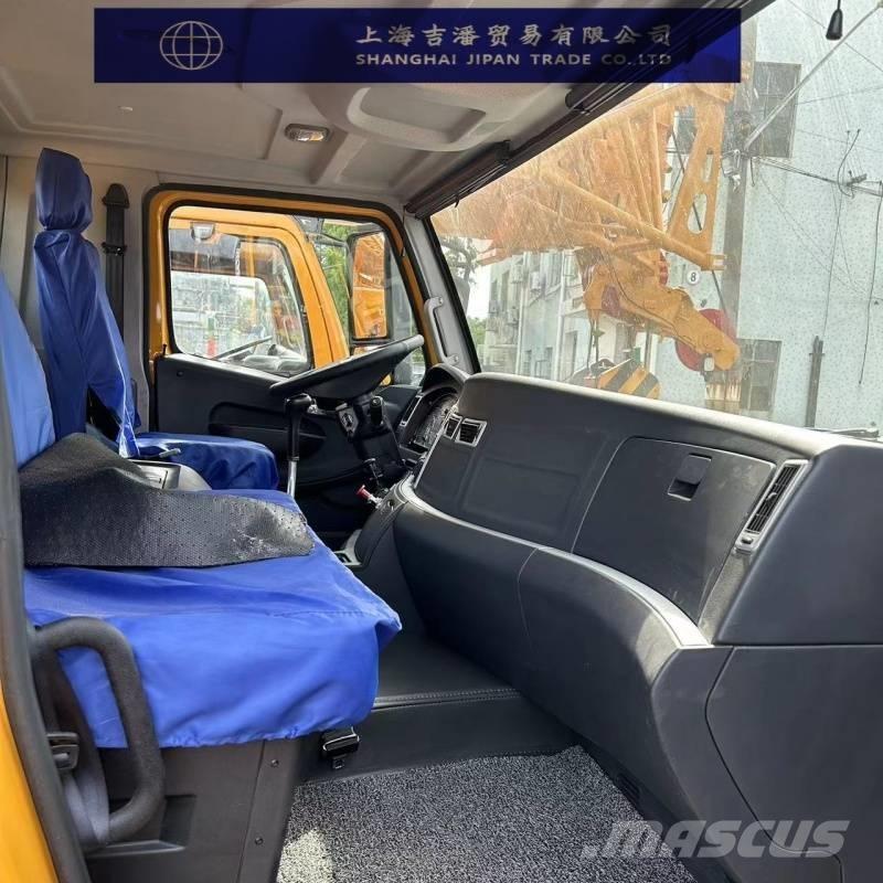 XCMG QY 25 E Автокраны