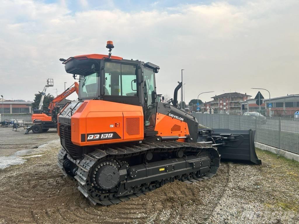 Develon DD 130 Гусеничные бульдозеры