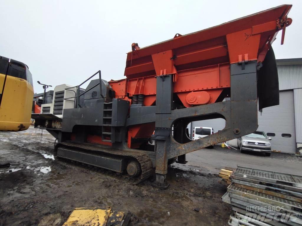 Extec C12 Мобильные дробилки