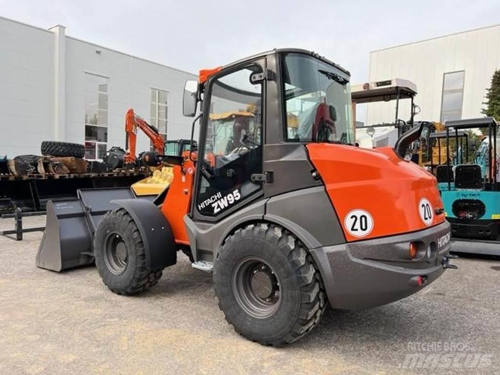 Hitachi ZW95-6C Фронтальные погрузчики