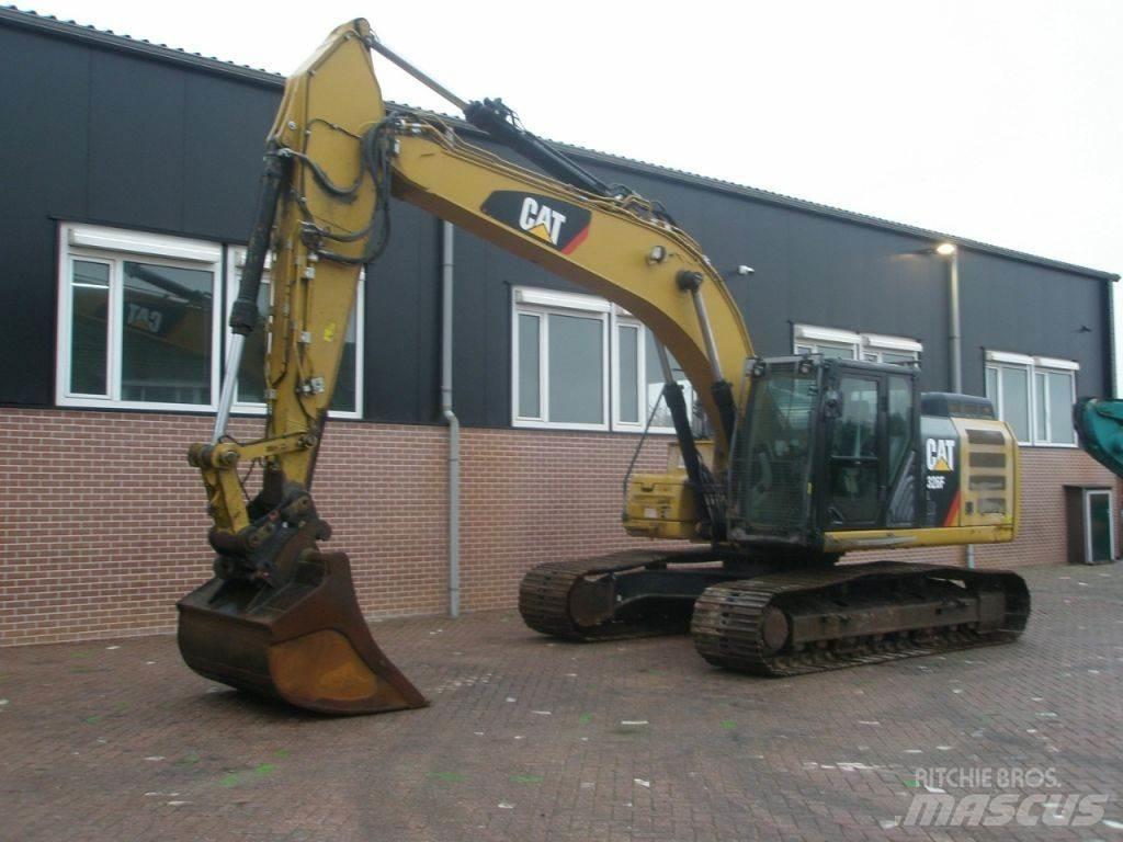 CAT 326FL Гусеничные экскаваторы