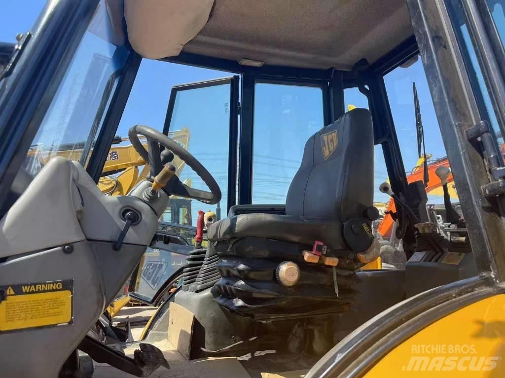 JCB 4 CX Экскаваторы-погрузчики