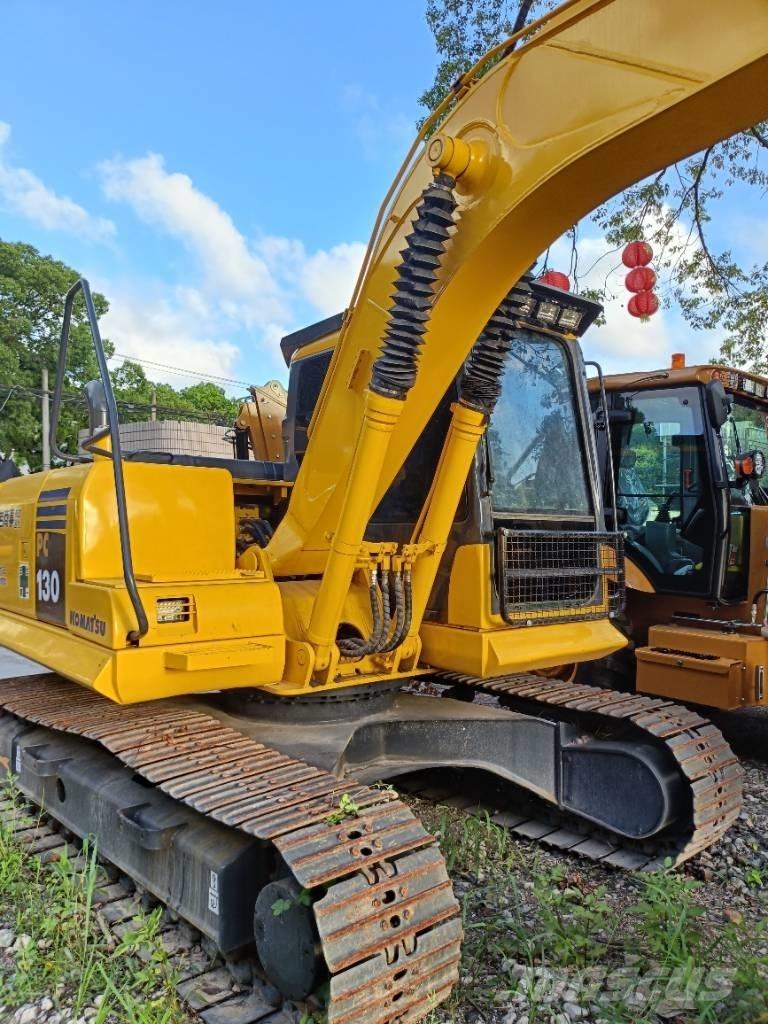 Komatsu PC 130-7 Гусеничные экскаваторы