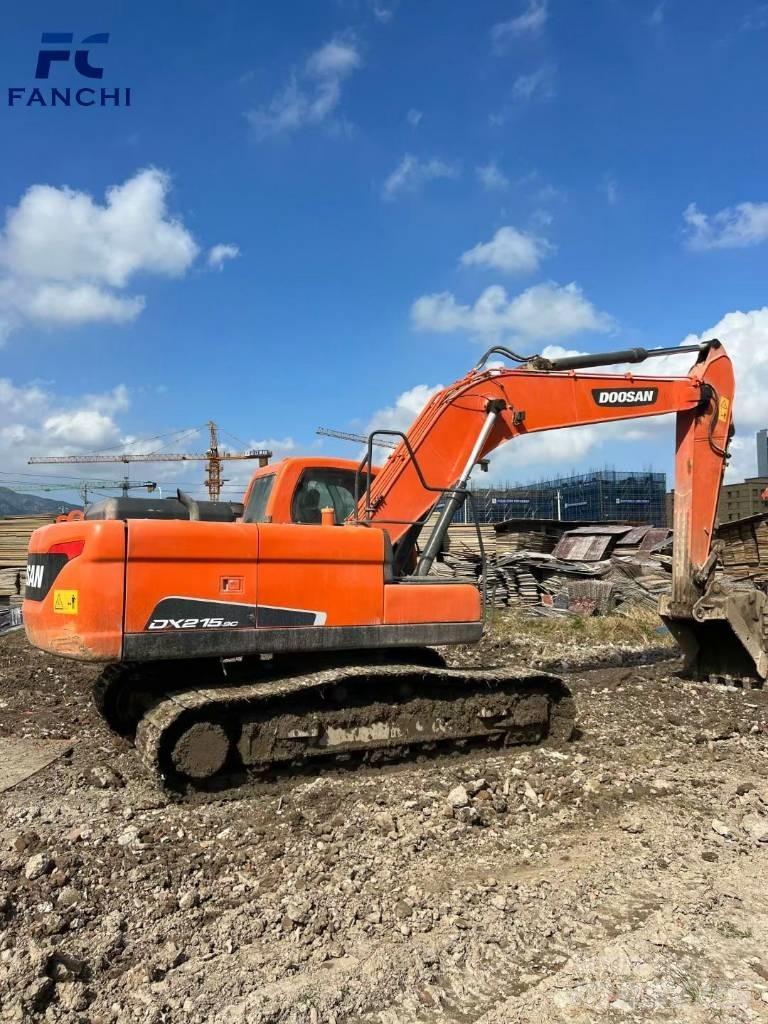 Doosan DX 215LC Гусеничные экскаваторы