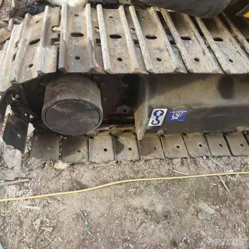 Komatsu PC35 Мини-экскаваторы
