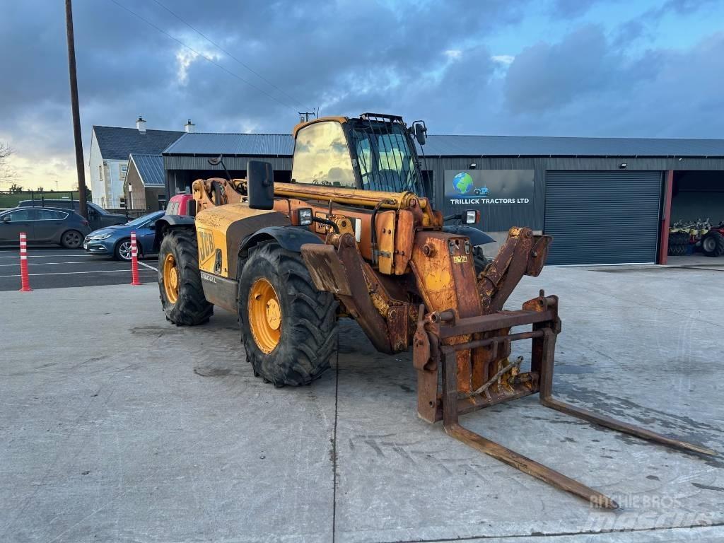 JCB 537-135 Телескопические погрузчики