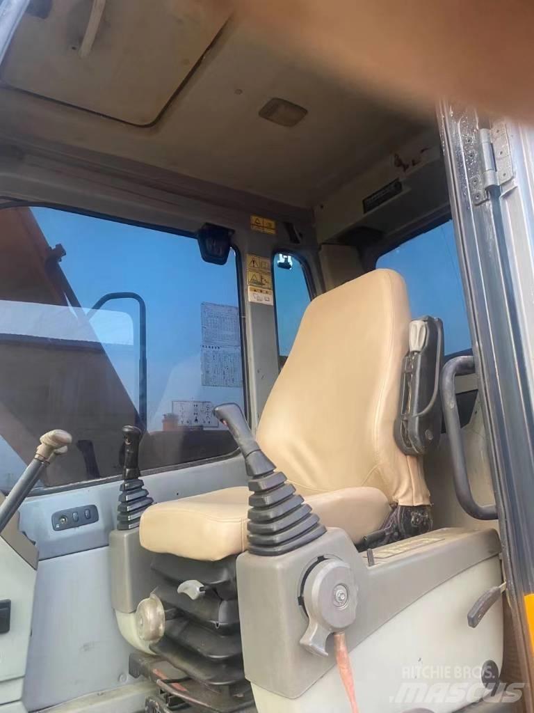 Hyundai R110VS Гусеничные экскаваторы