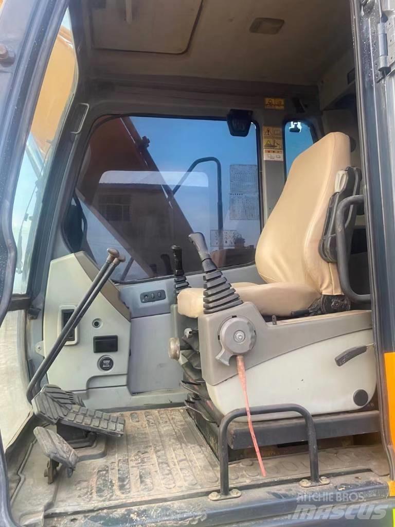 Hyundai R110VS Гусеничные экскаваторы