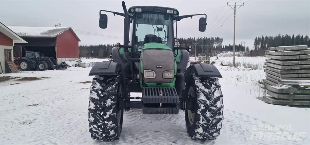 Valtra C130 Hitec Трактора