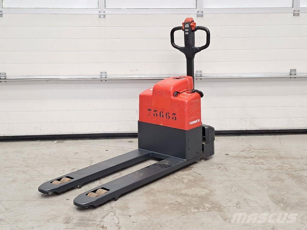 Linde MT15 Ручные электрические тележки
