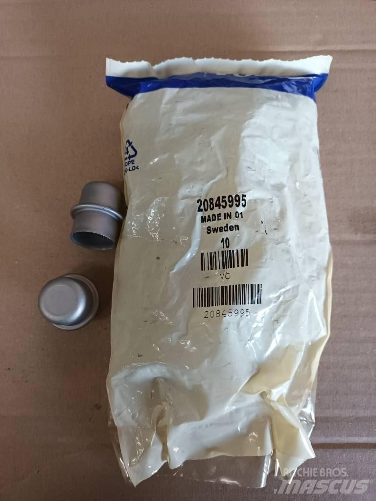 Volvo PLUG 20845995 Двигатели