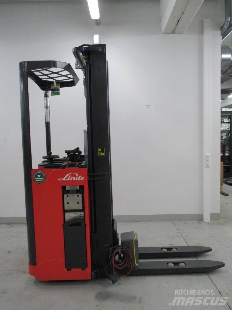 Linde L1600 TTFY Самоходные электроштабелёры