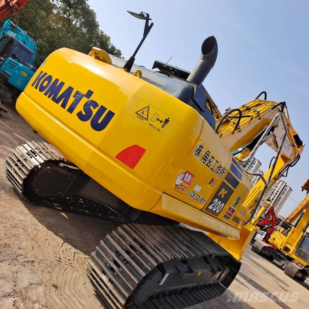 Komatsu PC 200-8 Гусеничные экскаваторы
