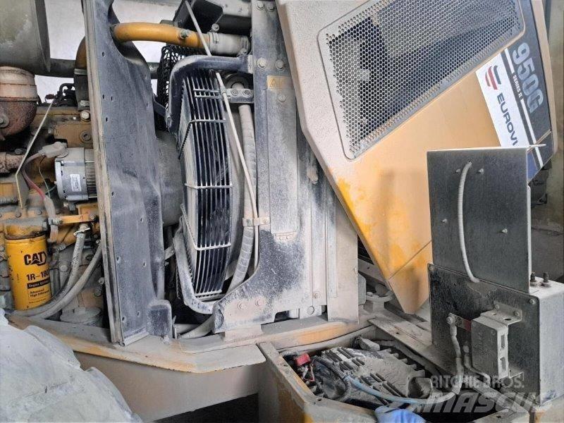 CAT 950 Фронтальные погрузчики