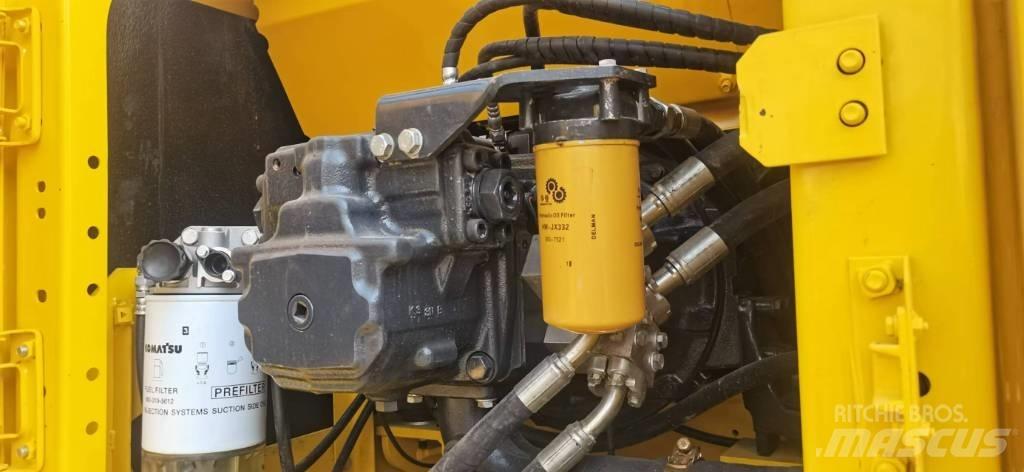 Komatsu 220-8 Мини-экскаваторы