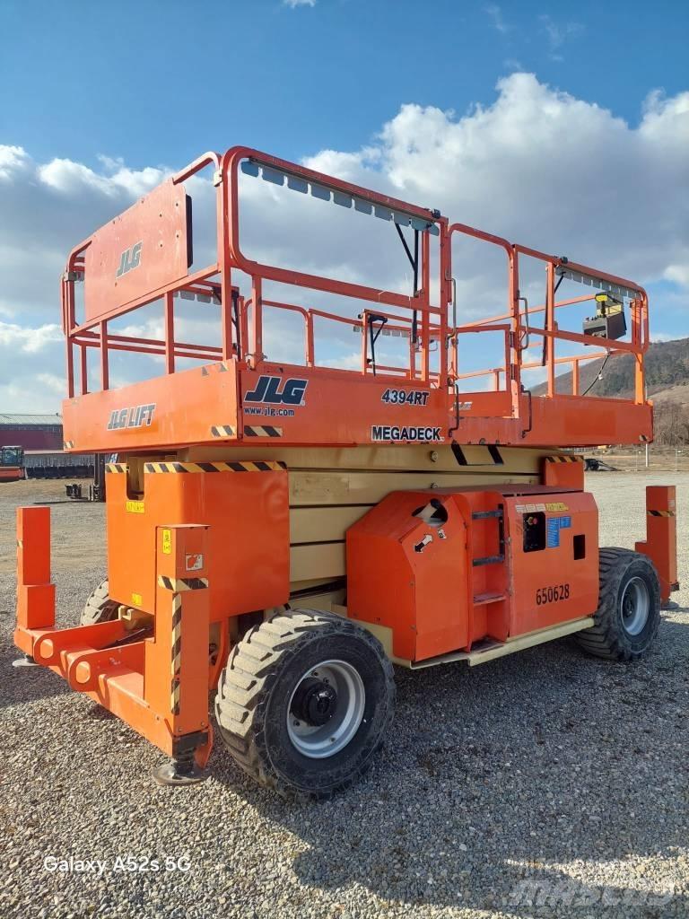 JLG 4394 RT Ножничные подъемники