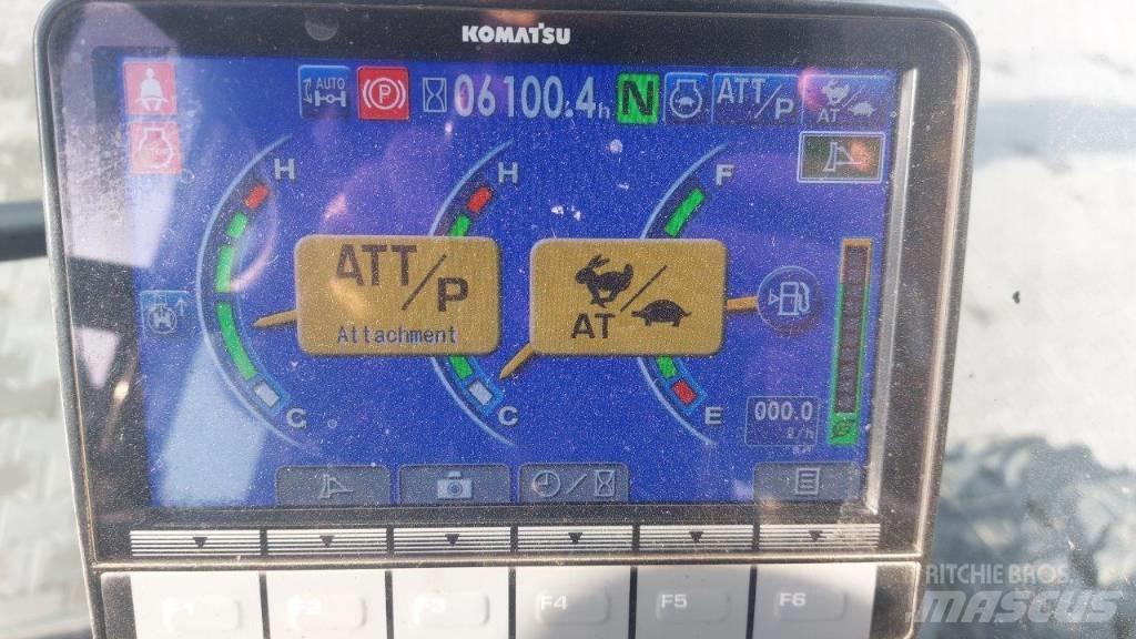 Komatsu PW 148-10 Колёсные экскаваторы