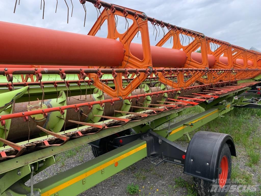 CLAAS C 900 Жатки