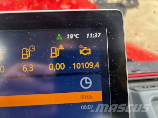 Komatsu 895 Форвардеры